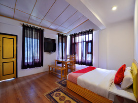 Heaven On Earth by OYO Rooms