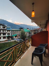 Hipostel Manali