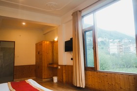Hipostel Manali