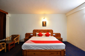 Hotel Akash Hills by OYO Rooms