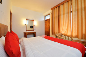 Hotel Akash Hills by OYO Rooms