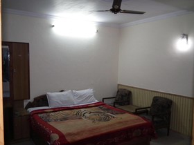 Hotel Crystal