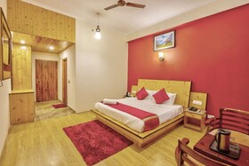 Hotel Grand Oasis