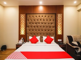 Hotel Grand Sm Regency by OYO Rooms