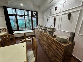 Hotel Manali Palace