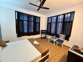 Hotel Manali Palace