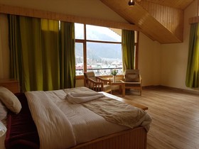 Hotel OYO 9995 Manali Plaza