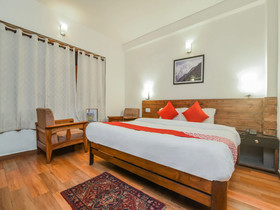 Hotel Sunflower by OYO Rooms