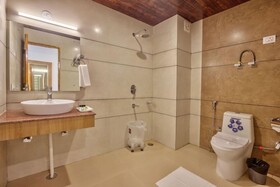 Hotel Tejas Manali by Ptw Hotels