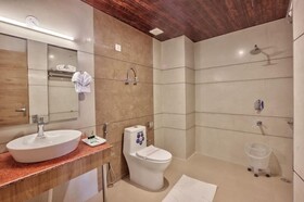 Hotel Tejas Manali by Ptw Hotels