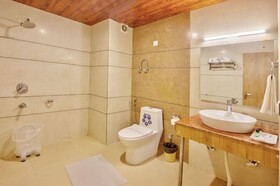 Hotel Tejas Manali by Ptw Hotels
