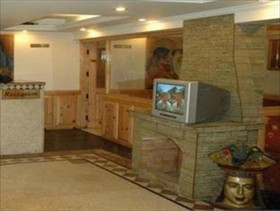 Hotel Whispering Valley