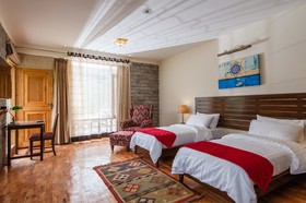 LaRiSa Mountain Retreat by Svenska