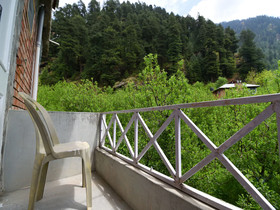 Manali Meadows Homestay by OYO Rooms