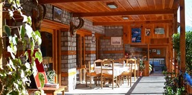 Negi's Hotel Mayflower