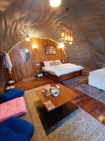 Nirvana Hamta Retreat