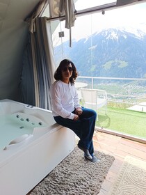 Nirvana Hamta Retreat