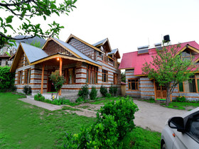 Paramount Cottage By OYO Rooms