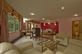 Royal Park Resort