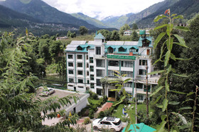 Royal Park Resort