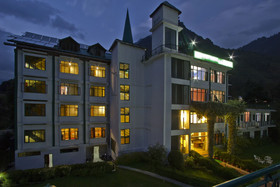 Royal Park Resort