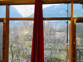 Shreshtam Lakhnpal Resort