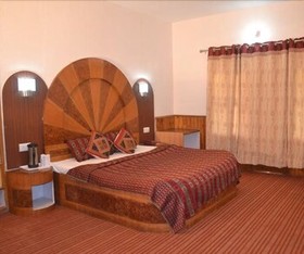 Signature Manali