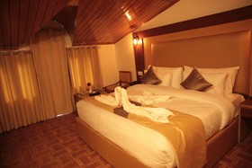 Signature Manali