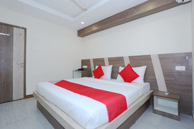 Snow Hills by OYO Rooms