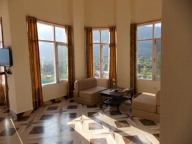 Snow Touch Resort By Sriniwasa Hotels