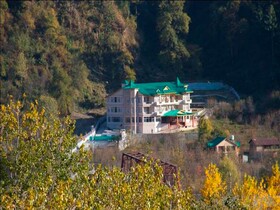 Snow Touch Resort By Sriniwasa Hotels