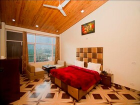 Snow Touch Resort By Sriniwasa Hotels
