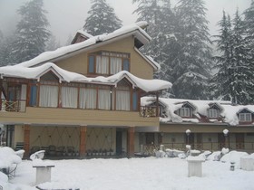 Snow Valley Resorts