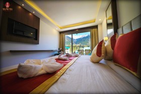 The Laurent & Banon Resorts