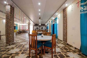 Hotel Roop