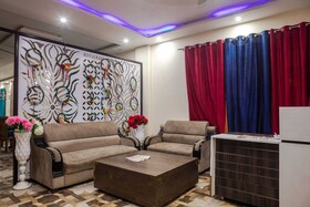 Hotel Roop