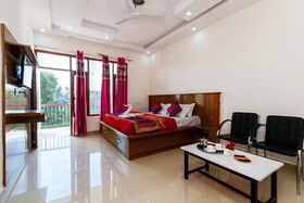Hotel Roop