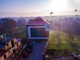 Hotel Roop