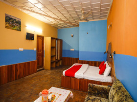 Mid Way Resort by OYO Rooms