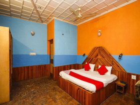 Mid Way Resort by OYO Rooms