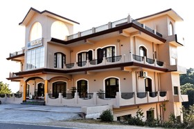 Mastiff Hotel Gopalpur
