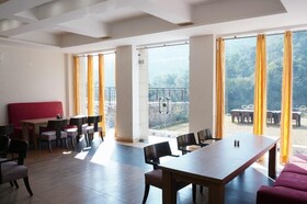 Royal Suites By Park Tree