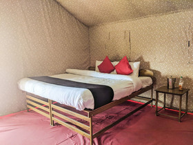 Apple Avenue Camps By OYO Rooms
