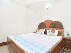 Cheerful Stay By OYO Rooms