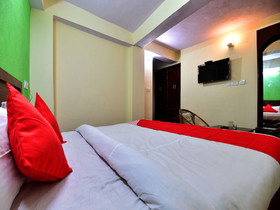 Gautam Regency By OYO Rooms