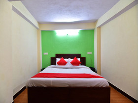 Gautam Regency By OYO Rooms