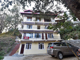 Gautam Regency By OYO Rooms