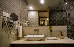 Golden Fern Resort