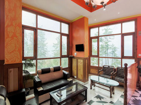 Green Park Homestay By OYO Rooms