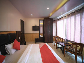 Hotel Avantika By OYO Rooms